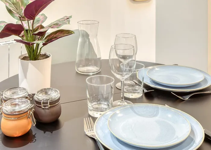 L'ecureuil Voyageur Joli Duplex Centre